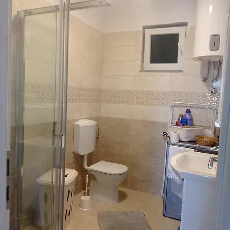Mimi Apartman *